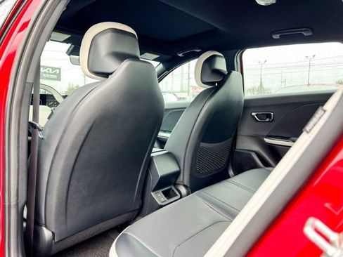 New 2025 Kia K4 GT-Line Turbo w/ GT-Line Premium Package FWD image 9