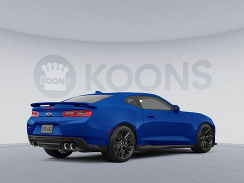 Used 2018 Chevrolet Camaro ZL1 RWD image 4