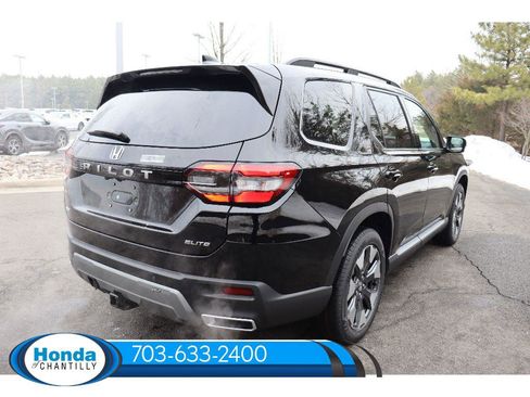 New 2026 Honda Pilot Elite image 7