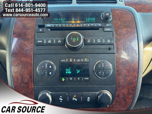 Used 2013 Chevrolet Avalanche LT image 19