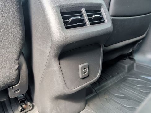 Used 2019 GMC Terrain SLE w/ Driver Convenience Package AWD/4WD image 14
