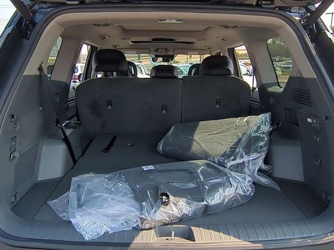 New 2026 Kia EV9 Wind image 26