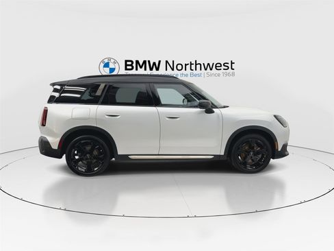 Used 2025 MINI Cooper Countryman S w/ Comfort Package Max AWD/4WD image 4
