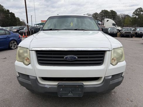 Used 2006 Ford Explorer XLS image 2