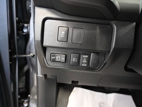 Used 2023 Toyota Tacoma TRD Off-Road image 24