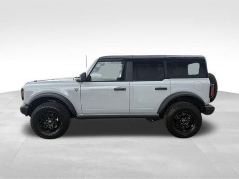 New 2026 Ford Bronco Badlands image 13