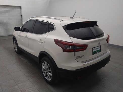 Used 2020 Nissan Rogue Sport SV w/ Technology Package FWD image 5