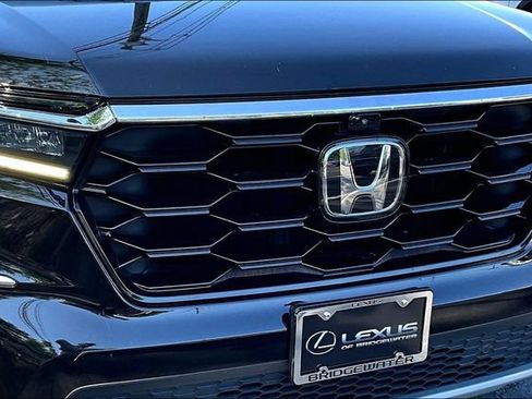 Used 2023 Honda Pilot Elite image 34