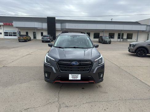 Used 2024 Subaru Forester Sport AWD/4WD image 3