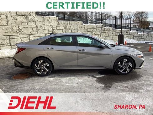 Certified 2025 Hyundai Elantra Sport w/ Cargo Package image 9