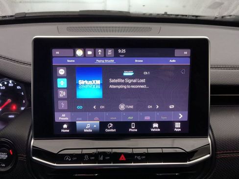 Used 2024 Jeep Compass Trailhawk image 23