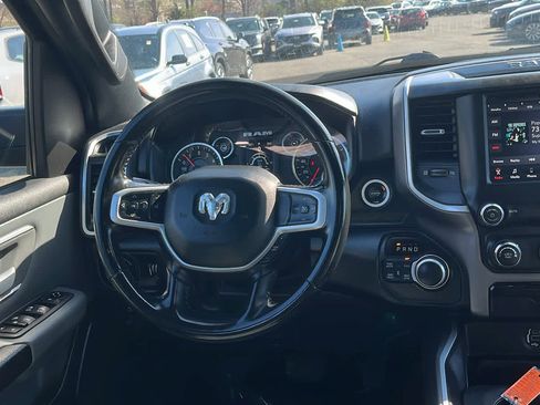 Used 2021 RAM 1500 Big Horn image 27