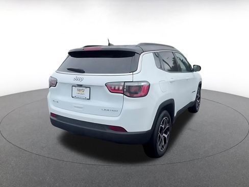 Used 2025 Jeep Compass Limited image 14