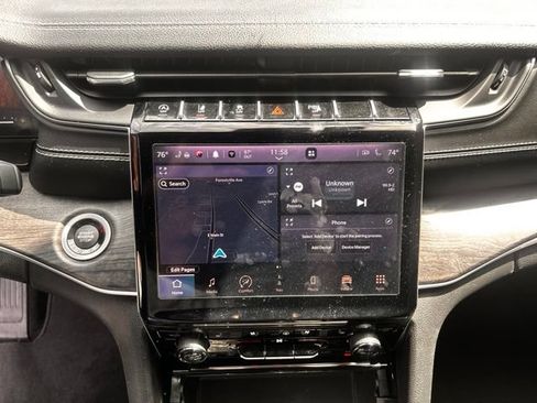 Used 2023 Jeep Grand Cherokee L Limited w/ Luxury Tech Group II AWD/4WD image 21