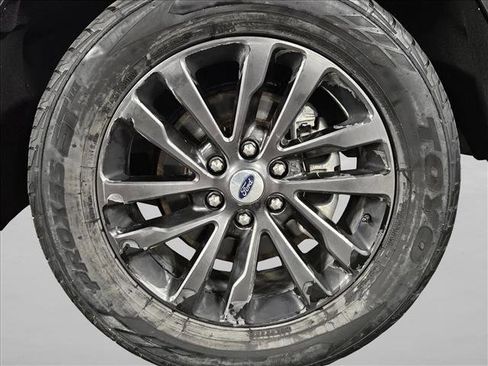 Used 2021 Ford Expedition Max Limited image 22