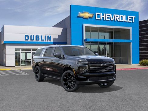 New 2026 Chevrolet Suburban High Country AWD/4WD image 2