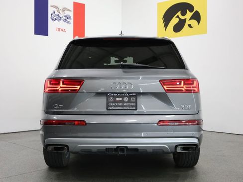 Used 2018 Audi Q7 3.0T Premium Plus w/ Premium Plus Package AWD/4WD image 11