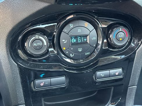 Used 2019 Ford Fiesta ST-Line w/ ST Line Cold Weather Package image 21