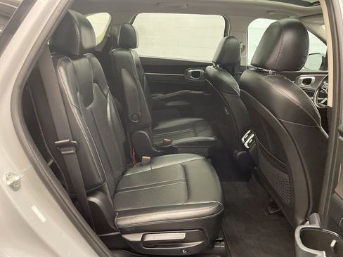Used 2022 Kia Sorento SX AWD/4WD image 30