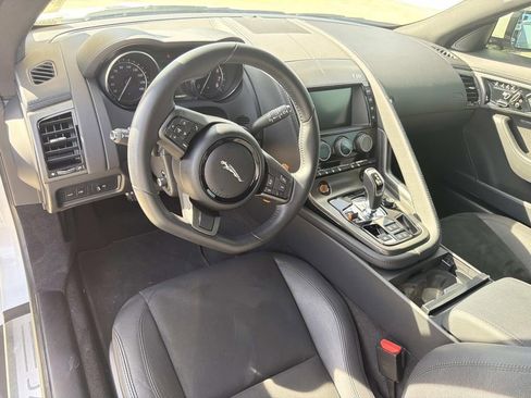 Used 2016 Jaguar F-TYPE S image 8