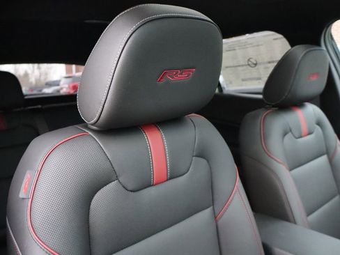 New 2026 Chevrolet Trax RS w/ Sunroof Package image 40