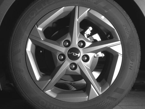 Used 2025 Kia K4 LXS image 14