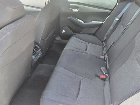 Used 2025 Honda Accord LX image 12