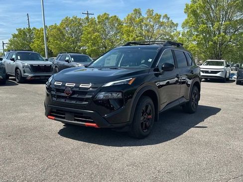 New 2026 Nissan Rogue SV w/ Rock Creek Premium Package AWD/4WD image 8