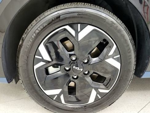 Used 2023 Kia Niro Wind FWD image 74