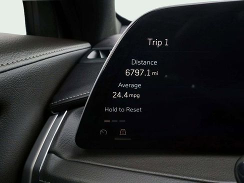 Used 2024 Cadillac XT4 Premium Luxury AWD/4WD image 29