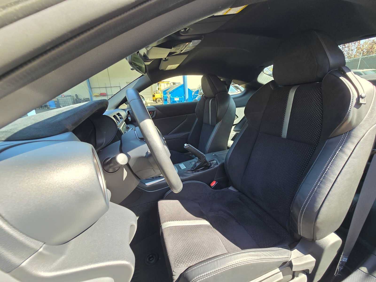 Used 2025 Toyota GR86 Premium w/ ALL Weather Mat Package (TMS) RWD image 20