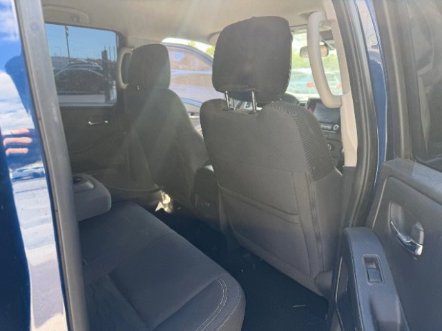 Used 2023 Nissan Frontier SV AWD/4WD image 24