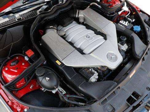 Used 2015 Mercedes-Benz C 63 AMG Coupe image 55