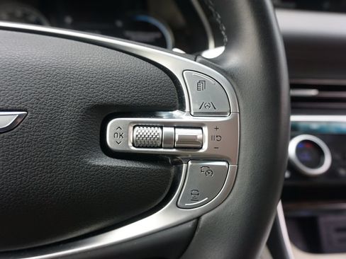 Used 2023 Genesis GV80 2.5T w/ Advanced Package AWD/4WD image 9