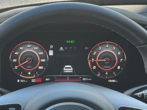 Used 2025 Hyundai Elantra SEL image 42