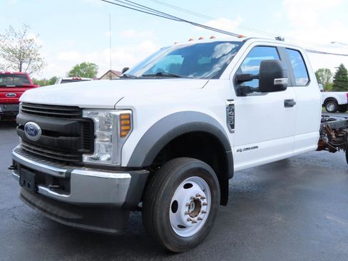 Used 2019 Ford F450 XL w/ XL Value Package image 10