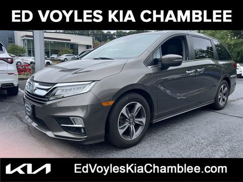 Used 2018 Honda Odyssey Touring image 1