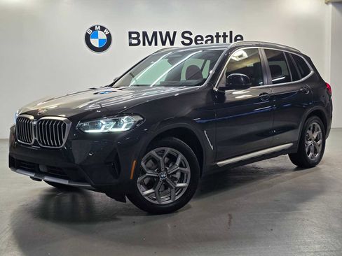 Used 2024 BMW X3 xDrive30i w/ Premium Package image 1