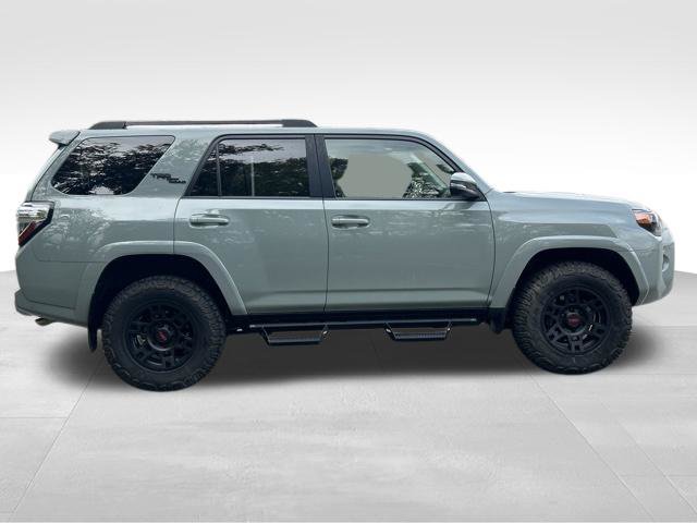 Used 2023 Toyota 4Runner TRD Off-Road Premium w/ Off Road Premium Plus Package AWD/4WD image 6