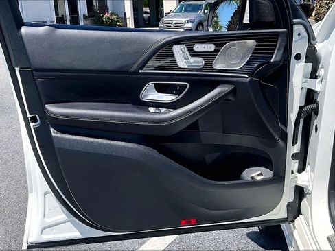 Used 2024 Mercedes-Benz GLE 450 4MATIC image 22