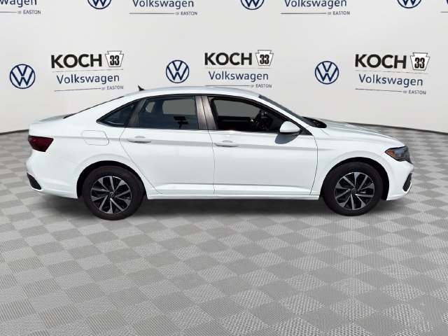 Used 2024 Volkswagen Jetta S FWD image 9