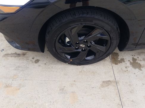 New 2026 Hyundai Elantra Sport image 21