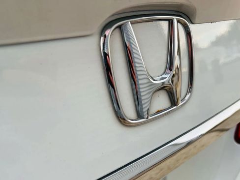 Used 2013 Honda Accord Sport image 11