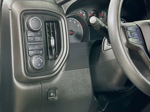 Used 2020 Chevrolet Silverado 1500 Custom Trail Boss image 10