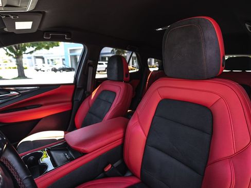 Used 2024 Chevrolet Blazer EV RS AWD/4WD image 18