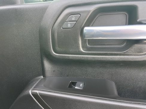 Used 2021 Chevrolet Silverado 2500 Custom w/ Custom Value Package image 50