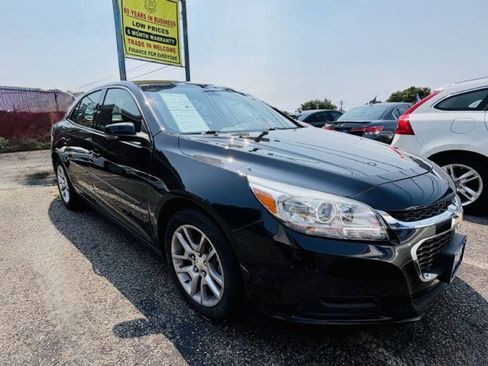 Used 2014 Chevrolet Malibu LT w/ Power Convenience Package FWD image 3