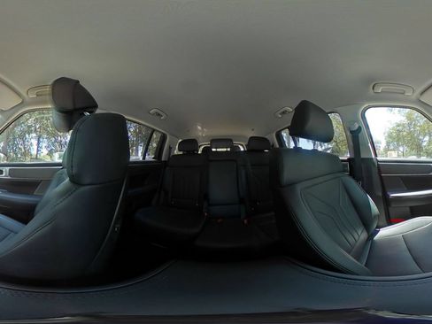 Used 2025 Hyundai Santa Fe SEL AWD/4WD image 43