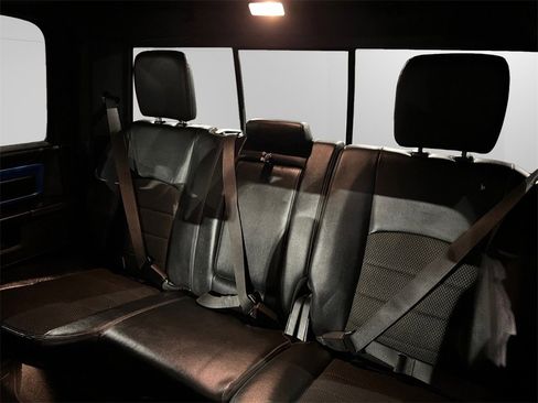 Used 2018 RAM 1500 Sport w/ Hydro Blue Sport Package image 18