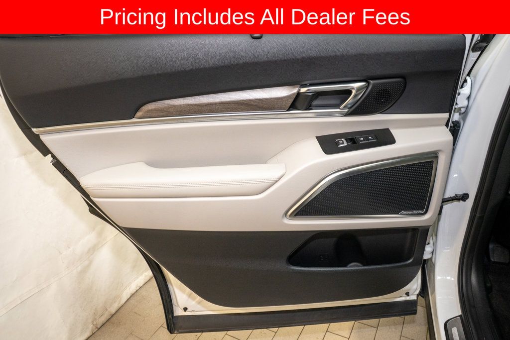 Used 2021 Kia Telluride SX w/ SX Prestige Package AWD/4WD image 9